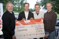 Thomas Lueg, Daimler AG Niederlassung Mannheim-Heidelberg-Landau / Luka Mucic, Vorstandsvorsitzender ZMRN e.V. und Vorstandsmitglied SAP SE / Frank Nuscheler und Gerd Schaufelberger, Projekt „CookYourFuture“