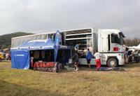 Zwei R-TRUCKS Sattelzugmaschinen transportierten bei der diesjährigen Balkan-Ausgabe der Rallye Breslau das Equipment