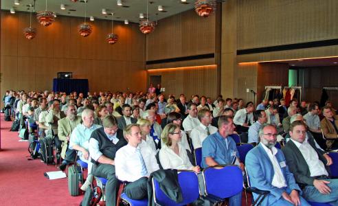 Fachpublikum trifft sich alle zwei Jahre zum Innendämmkongress in Dresden (Bild: Bernhard Remmers Akademie, Löningen)