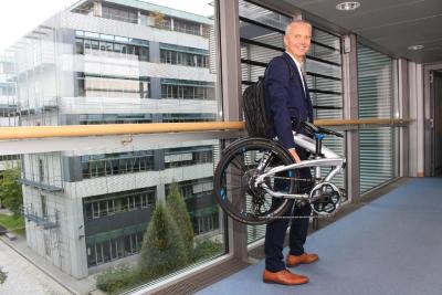 Letzte Meile: Warum Falträder die besseren E-Scooter sind