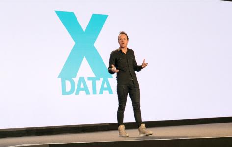 Ryan Smith, CEO von Qualtrics, kündigte letzten Monat die weltweit erste Experience-Management-Plattform an. Heute kündigt Qualtrics eine 180-Millionen-Dollar-Finanzierungsrunde und Murray Demo CFO von Atlassian als neues Mitglied des Board of Directors an / Quelle: Qualtrics