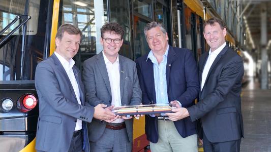 New Citylink NET 2012 LRVs in Karlsruhe: Electrical competence for passenger comfort and attractive regional transport