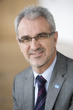 Mitglied des Vorstands Zukunft Metropolregion Rhein-Neckar e.V. /Mitglied des Vorstands der BASF SE 