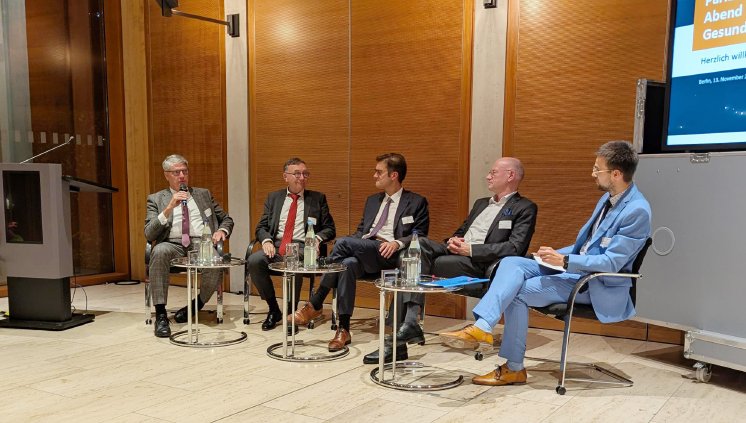 Pressebild_Parl. Abend Gesundheitshandwerke 2025(2).jpg