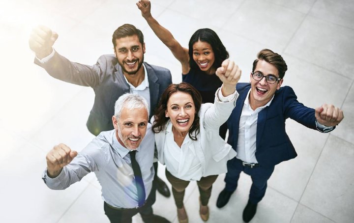 Die Köpfe rauchen und Papierberge stapeln sich? » Krankenkassen machen Schluss und setzen auf eine intuitive Software für HR-Management