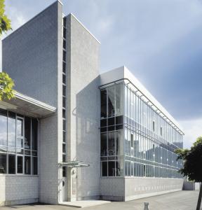 Dematic automatisiert das Logistikzentrum von Siedle mit einer AutoStore®-Anlage. (Foto: Siedle)