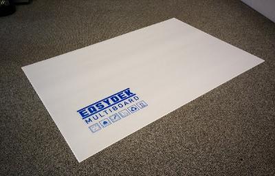 Multi Board Kunststoff-Platte mit Doppelsteg in 3 mm Stärke und dem Format von 100 × 200 cm Größe