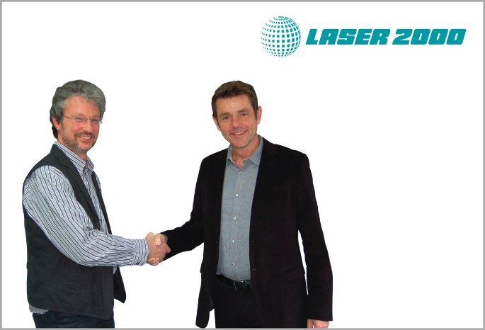 Hand-Shake_Dr-Ruediger-Hack_Laser2000_Dr.-Mueller-Wirts_TEM-Messtechnik.jpg