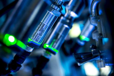 Wissenschaftler der TU Ilmenau gewinnen bedeu-tenden Preis für Sensorik und Messtechnik / Foto: © Endress+Hauser Wetzer GmbH & Co KG