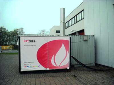 Zwei Hotmobil Eventmaster dienen als Notheizung einer ehemaligen Lagerhalle