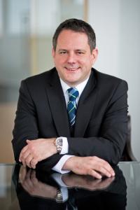 Joachim Astel, Vorstandsmitglied bei der noris network AG, hält einen Vortrag zum Thema "Virtualisierungs- und Security-Lösungen als Chance zur Optimierung der IT-Prozesse im öffentlichen Bereich" / Bildquelle: noris network
