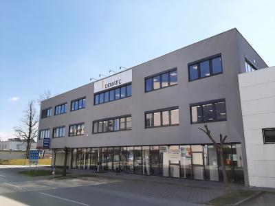 Dematic bezieht neue Räumlichkeiten in Graz und stärkt damit ihre Prä-senz am wichtigen Industriestandort Österreich. (Foto: Dematic)