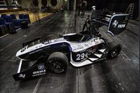 CADENAS fördert Engineering Nachwuchs und stattet Team mit PARTsolutions aus