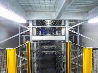 Herzstück der automatisierten Order Fulfillment-Lösung von Dematic für die Protein-Industrie, die speziell für die Lieferkette der Fleisch-, Geflügel und Fischindustrie entwickelt wurde, ist ein Dematic Multishuttle. (Foto: Dematic)