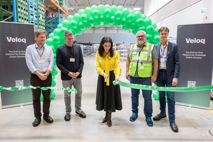 Copy of Unveiling of Vienna FC_f.l.t.r._Bendik Forre (CSO AutoStore), Tomas Cupr (CEO Rohlik), M.jpg