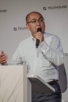 Kenkichi_Honda_Managing_Director_KDDI_Europe.jpeg