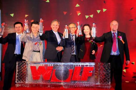 Wolf_10_Jahre_China_1.JPG