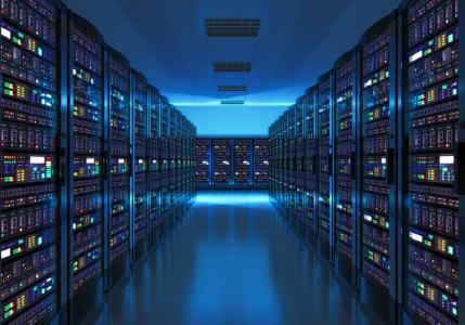 Server-Raum; Foto: Depositphotos