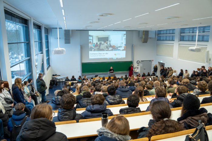 HsH-Campus_Day-(C)-Hochschule Hannover (1).jpg