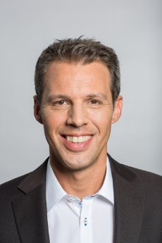 24_KB_CEO_Dr. Martin Schichtel.jpg