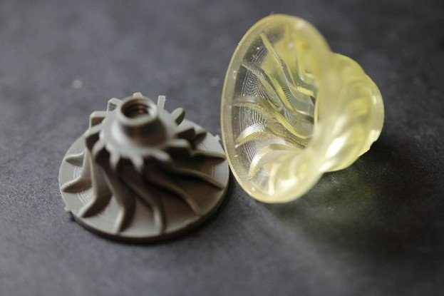 Udo Eckloff – Manueller Spritzguss 03.jpg