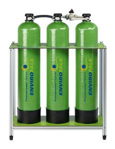 AQUAformtech zur Herstellung von entionisiertem Wasser für die Speisung von Drahterodiermaschinen im Werkzeugbau und Formenbau.