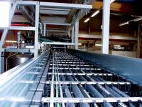 In den TOTALTRAX-Energieführungssystemen für SAT STERLING lassen sich bis zu fünf Medien gleichzeitig transportieren