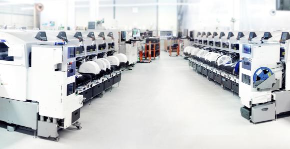 Smart Electronic Factory im Hause Limtronik
