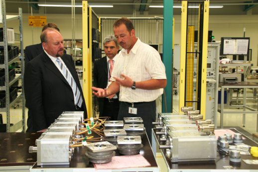 Staatssekretär Drautz bei WITTENSTEIN_2.jpg