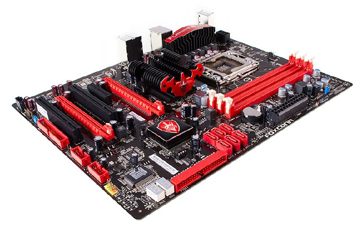 FOXCONN Flaming Blade GTI, X58 Mainboard - Sockel 1366.jpg