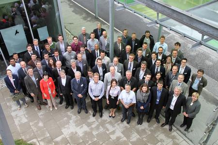 Gruppenfoto der Teilnehmer des Kick-Off Treffens von PowerBase bei der Infineon Technologies AG in Villach. Bild: Infineon Technologies AG