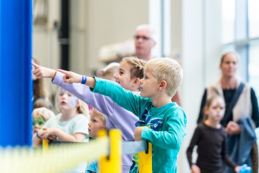 TROX_75_Jahre_Werksfuehrung_02.jpg