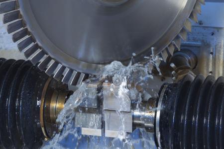In the field of ECM deburring, newly developed generators are making it possible to obtain Ra values of 0.1 µm and better, depending on initial condition / Photo copyright: EMAG ECM GmbH