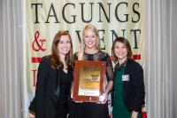 Die VCC-Eventmanagerinnen (v. li.) Anna van Evert, Nina Krause und Regina Myers freuen sich über die Auszeichnung 