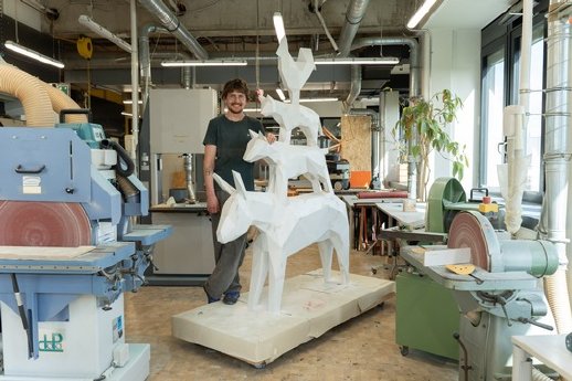 Moritz%20Skulptur_Copy~%20Jessica%20Ammann.jpg