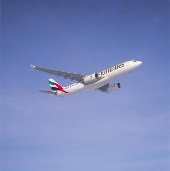 Emirates Airbus A330-200.jpg