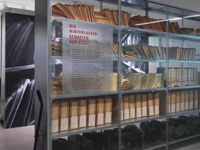 Stasi-Unterlagen-Archiv Ausstellung "Einblick ins Geheime"
