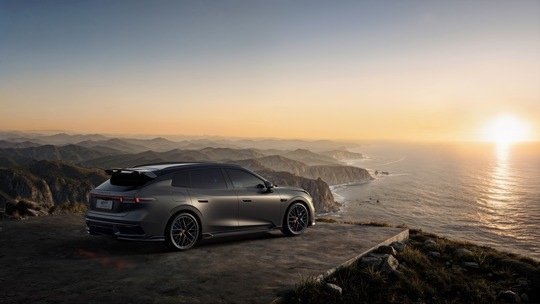 Lynk%20&%20Co%2007%20GT.jpg
