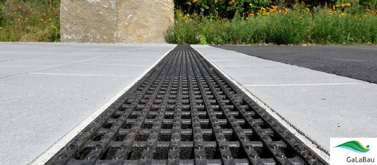 foto-multiline-rinne-gussrost-ACO_1366x598.jpg