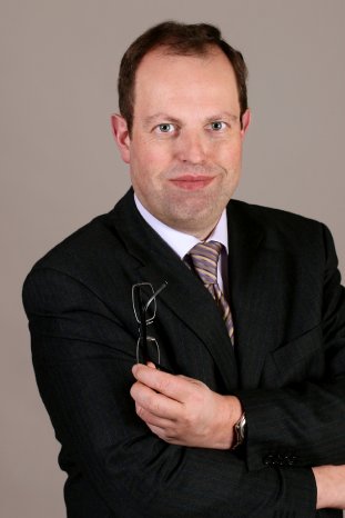Dr_Peter_Baumann_act_print.JPG