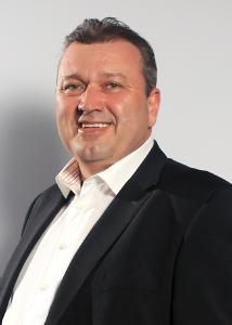 "Unser gemeinsames Ziel ist es, die Messlatte für die Bereitstellung eines rigorosen Sicherheitsniveaus weiter anzuheben", sagt Uwe Martin, Head of Channel Sales and Partnerships, DACH, Cloudflare.
