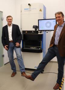 Uwe Geisler, GF SmartTec und Wolfgang Peter, Business Director für Nordson Xray Counting