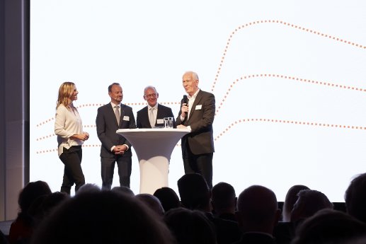 9-attocube-eroeffnung-dialog-griessmann-haft-karrai-henn.jpg