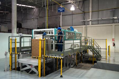 The Wrapmatic GRM provides Pochteca with the very latest technology in the field of folio-size packaging in Mexico