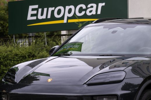Pressemitteilung_Europcar_Porsche Assistance02.jpg