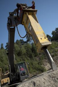 Atlas Copco MB 1650 breaker