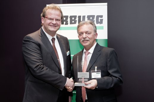 ARBURG Verleihung Energieeffizienz Award 2012.jpg