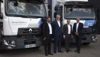 V.l.n.r.: Christophe Martin, Geschäftsführer Renault Trucks Frankreich, – Frédéric Delaval, Geschäftsführer Urby – Olivier Storch, Geopost DPD Group Deputy General Manager – Bruno Blin, Präseident Renault Trucks