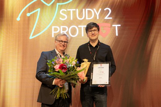 G_DATA_Study2Protect_Award_2024_Andreas_Lüning_Gewinner_Tristan_Hornetz.jpg