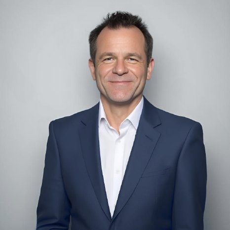 04_Dirk_Jurleit.jpg